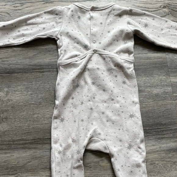 Pouf Baby Light Grey/Grey Cotton Footie Sleeper, size 9-12 Months - Picture 7 of 8